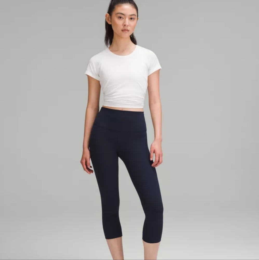 Lululemon Wunder Train High-Rise Crop 21"